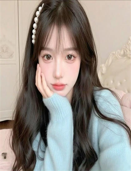 《姑娘好心机》不同导演版本比较：艺术风格差异分析